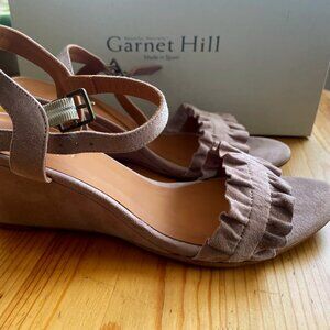 Garnet Hill Pink/Mauve Suede Wedge Sandals 37/7